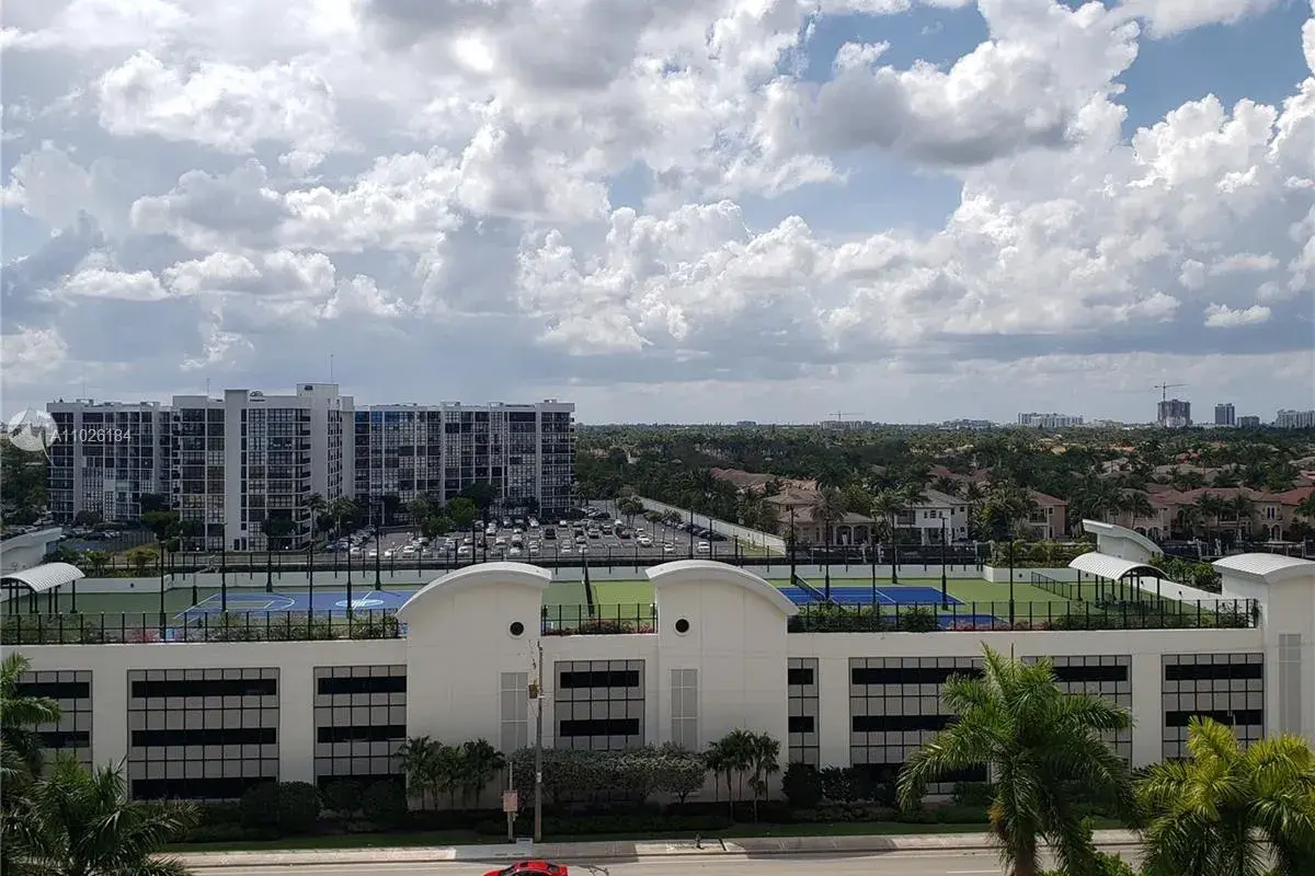 2501 S Ocean Dr # 828, Hollywood FL 33019