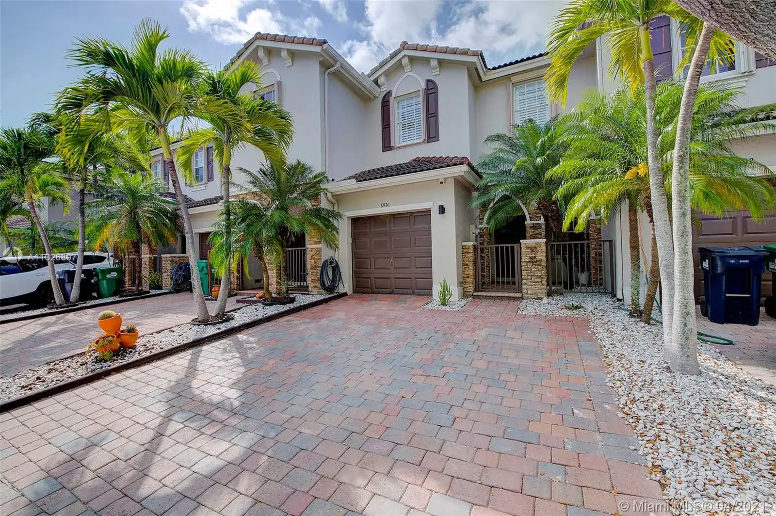 8936 SW 226th Ter, Cutler Bay FL 33190 photo 2