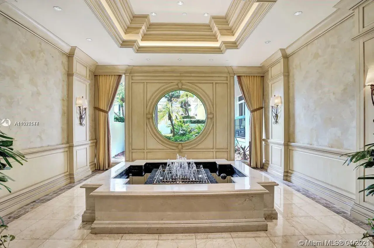 19707 Turnberry Way # 6, Aventura FL 33180