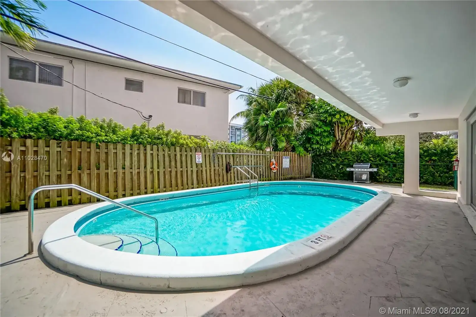 1020 94th St # 402, Bay Harbor Islands FL 33154 photo 4