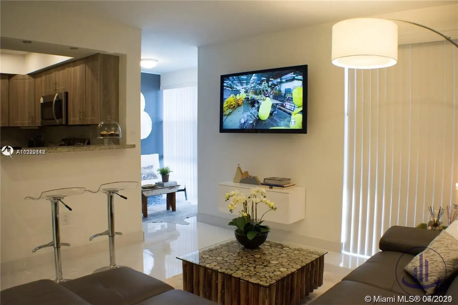 17570 Atlantic Blvd # 119, Sunny Isles Beach FL 33160 photo 2