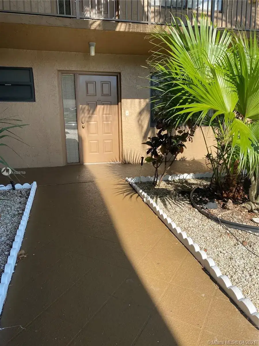 8020 Hampton Blvd # 102, North Lauderdale FL 33068 photo 3