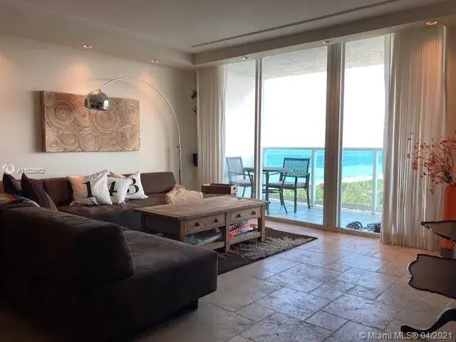 100 Bayview Dr # 1924, Sunny Isles Beach FL 33160