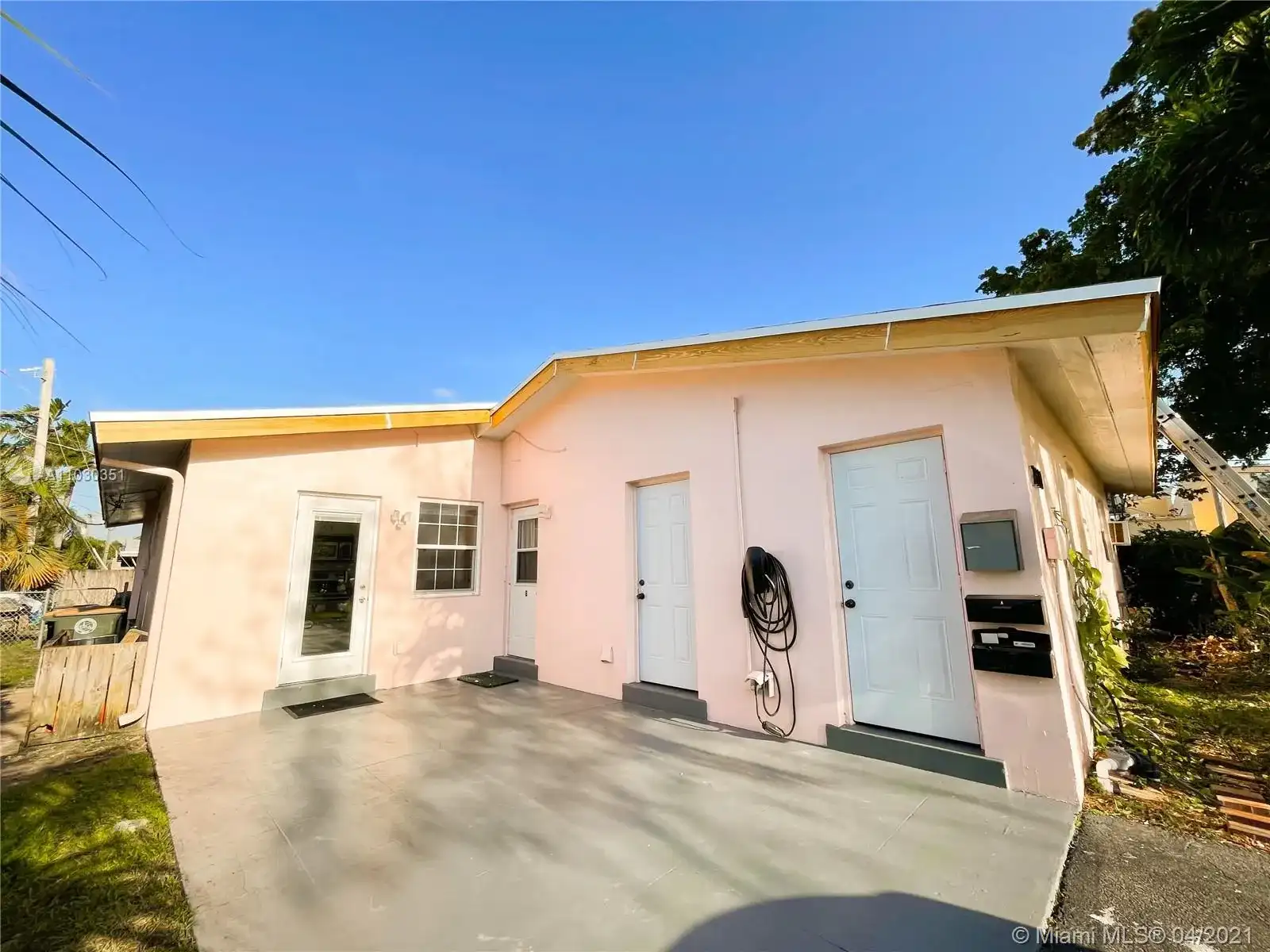 2610 NE 18th Ter, Lighthouse Point FL 33064