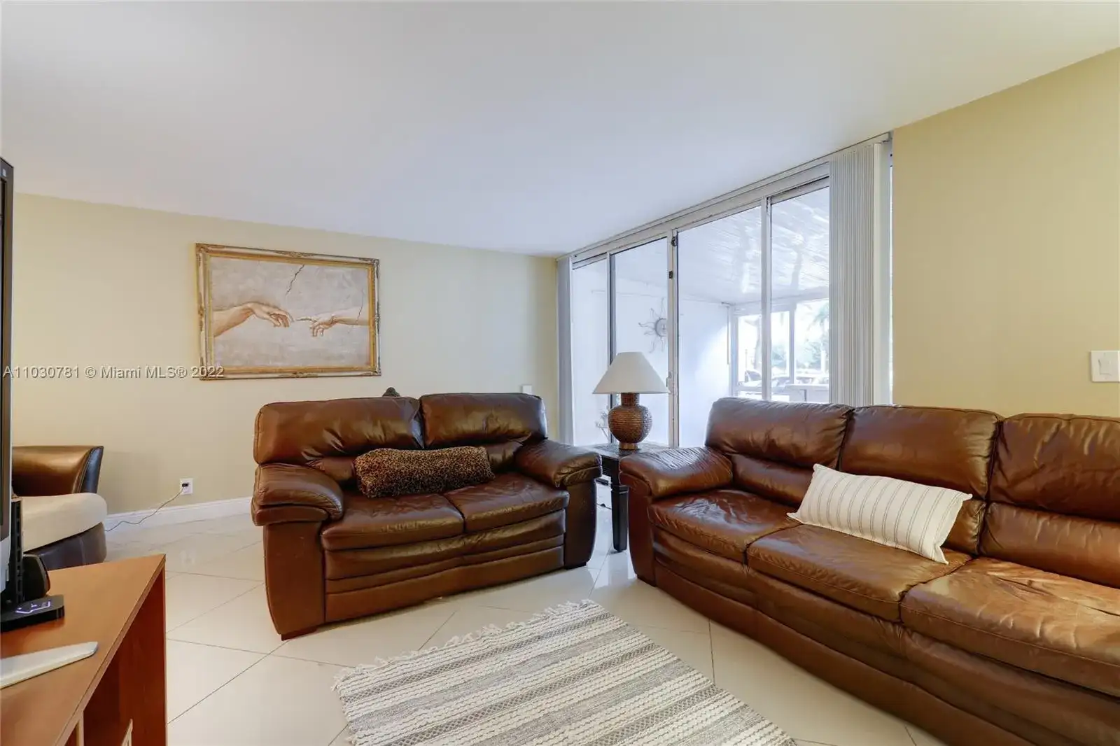 20200 W Country Club Dr, Aventura FL 33180 photo 4