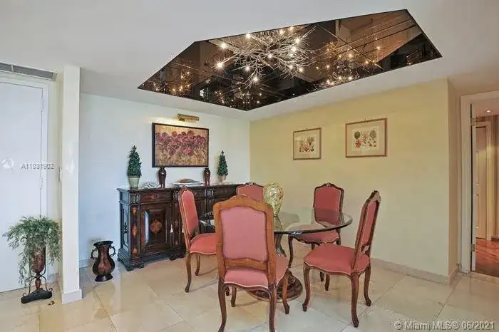 20281 E Country Club Dr # 1412, Aventura FL 33180 photo 5