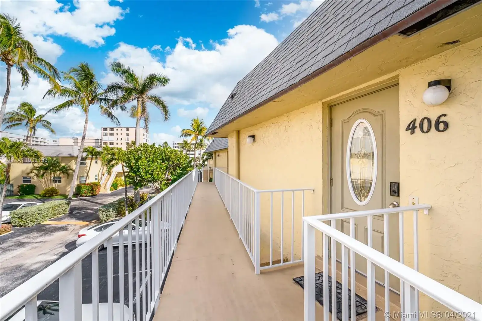 3601 S Ocean Blvd # 406, South Palm Beach FL 33480 photo 2