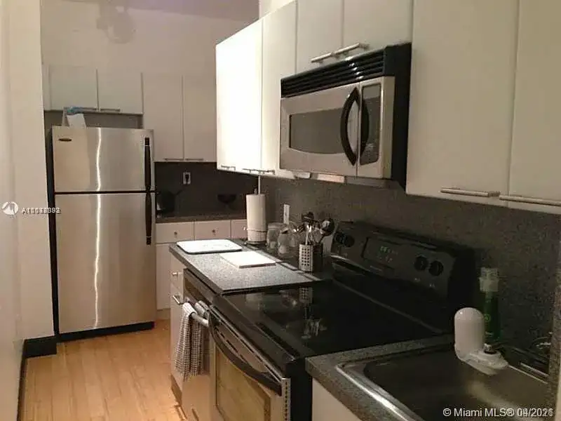 820 Euclid Ave # 307, Miami Beach FL 33139 photo 5