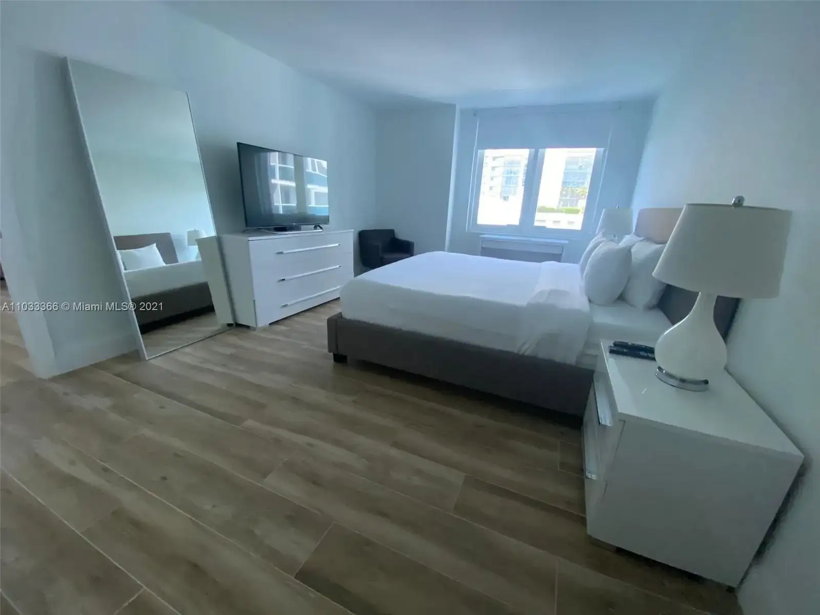 2301 Collins Ave # 703, Miami Beach FL 33139 photo 3