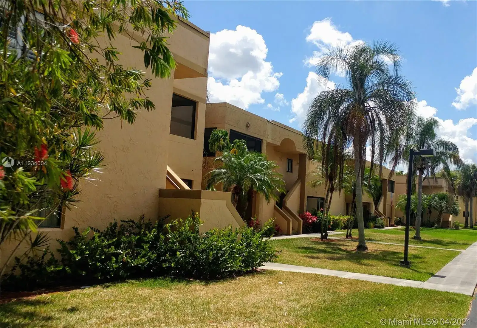153 Lakeview Dr # 101, Weston FL 33326 photo 5