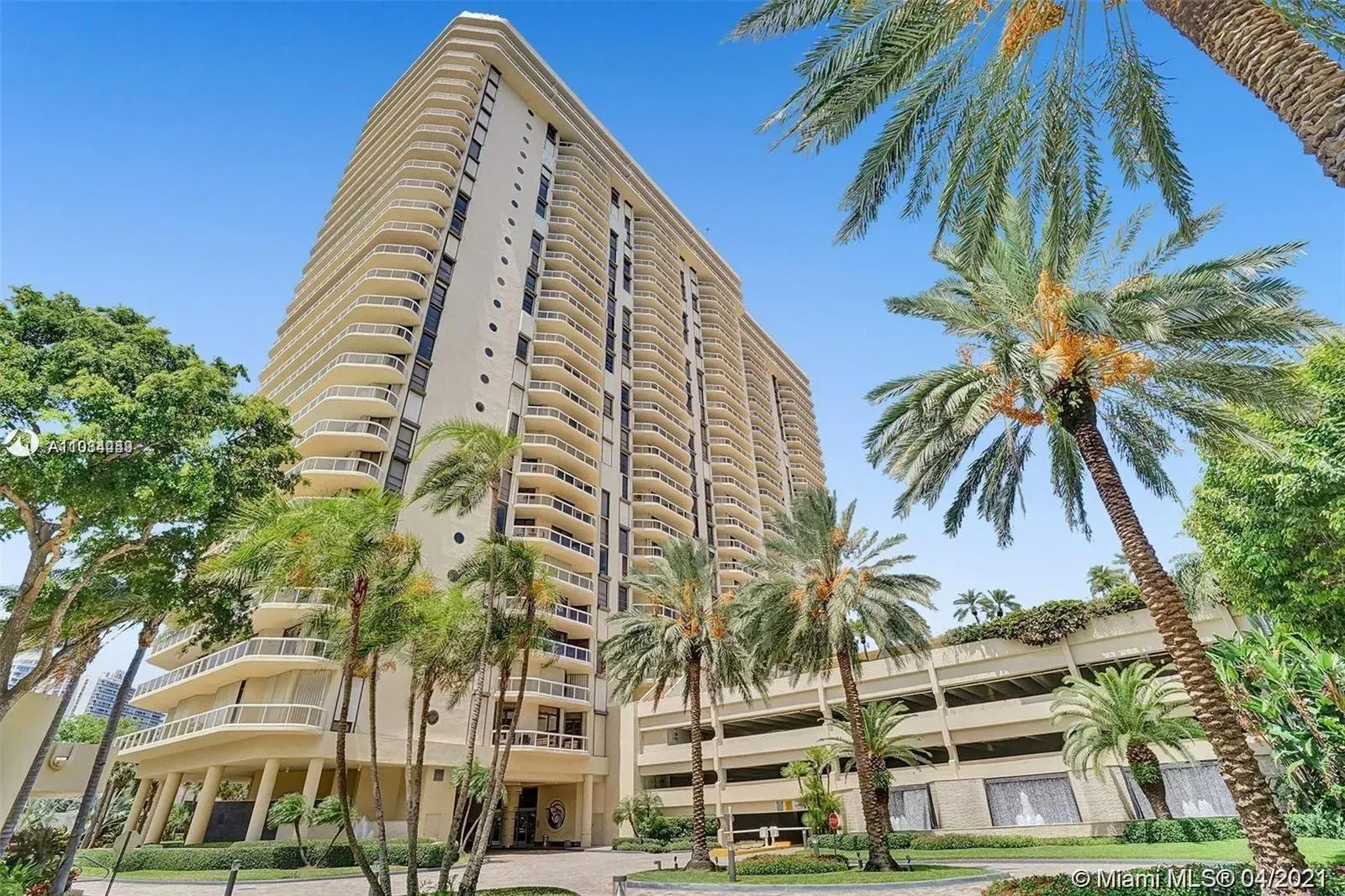 20191 E Country Club Dr # 2310, Aventura FL 33180