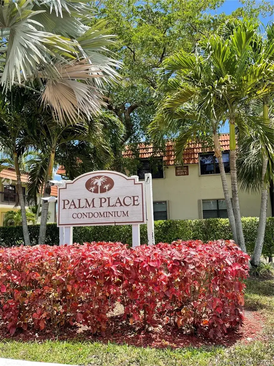10064 NW 4th St # 204, Pembroke Pines FL 33024 photo 3