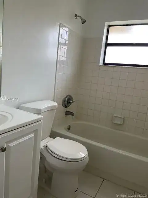 10064 NW 4th St # 204, Pembroke Pines FL 33024 photo 4
