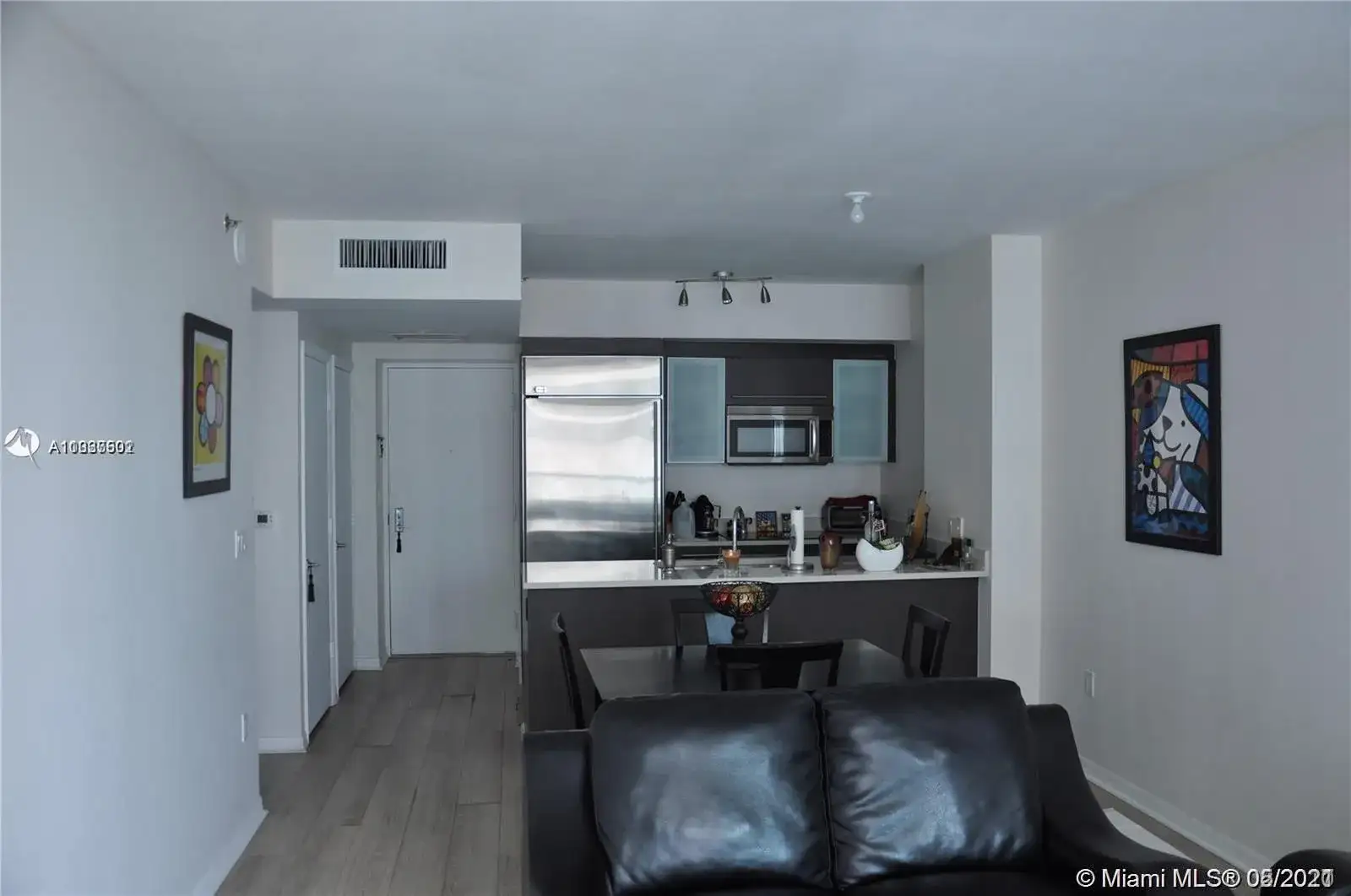 500 Brickell Ave # 3704, Miami FL 33131 photo 2