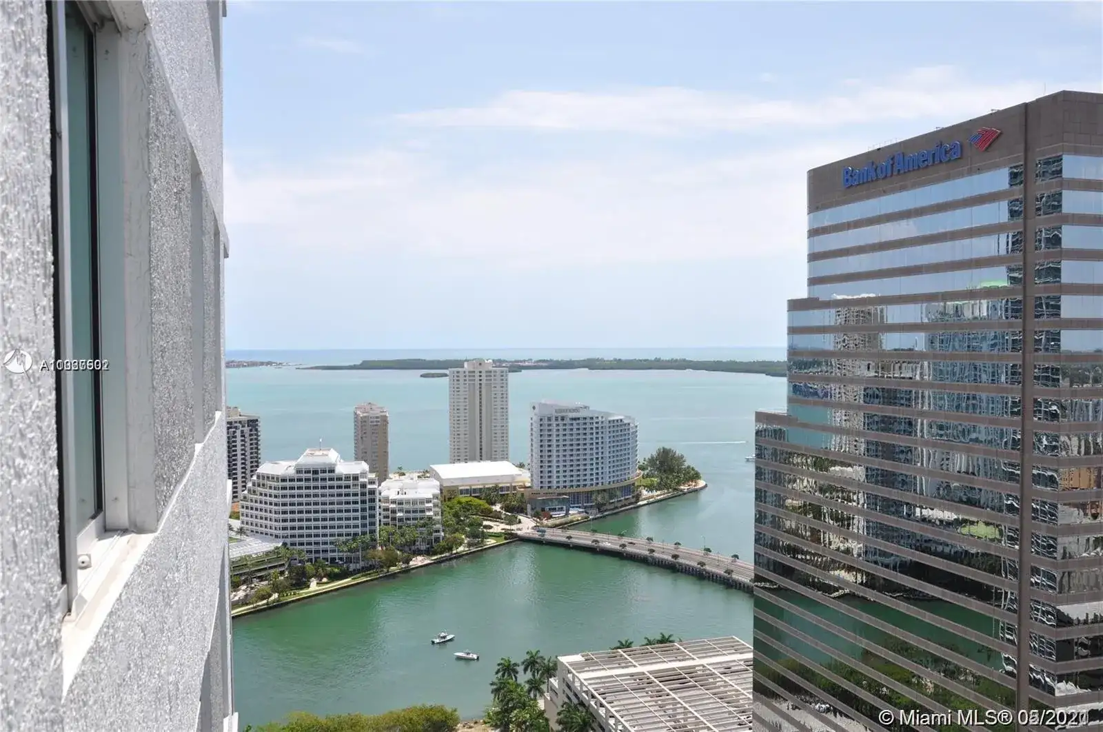 500 Brickell Ave # 3704, Miami FL 33131 photo 3