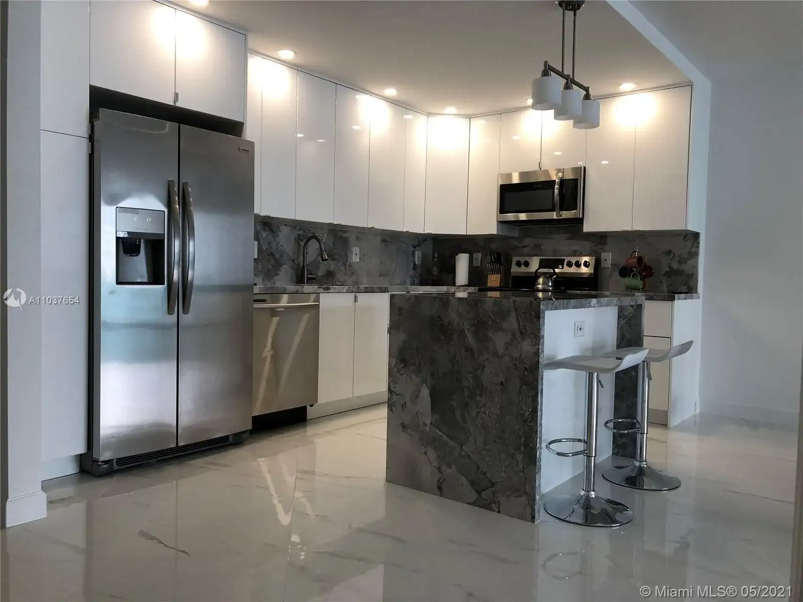 19370 Collins Ave # 1208, Sunny Isles Beach FL 33160 photo 3