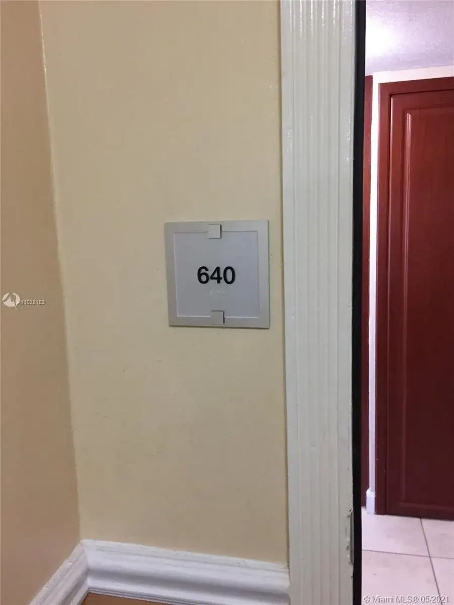 19201 Collins Ave # 640, Sunny Isles Beach FL 33160