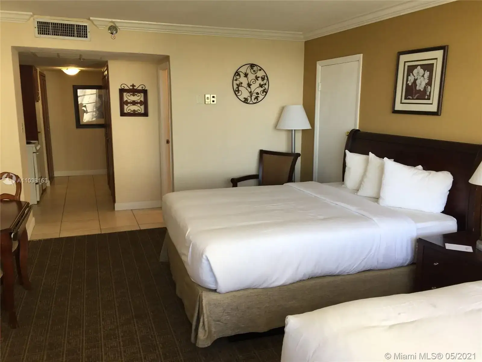 19201 Collins Ave # 640, Sunny Isles Beach FL 33160 photo 4