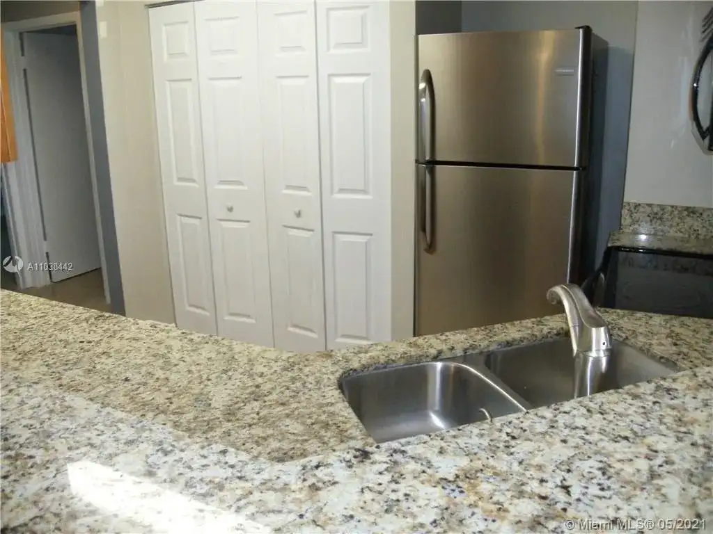 3453 NW 44th St # 107, Oakland Park FL 33309 photo 2