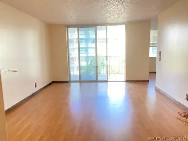 16570 NE 26th Ave # 4D, North Miami Beach FL 33160 photo 3