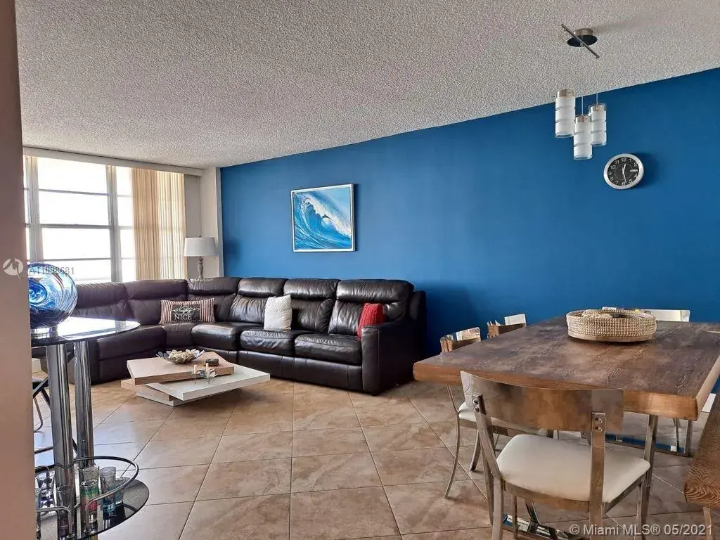 3725 S Ocean Dr # 1417, Hollywood FL 33019