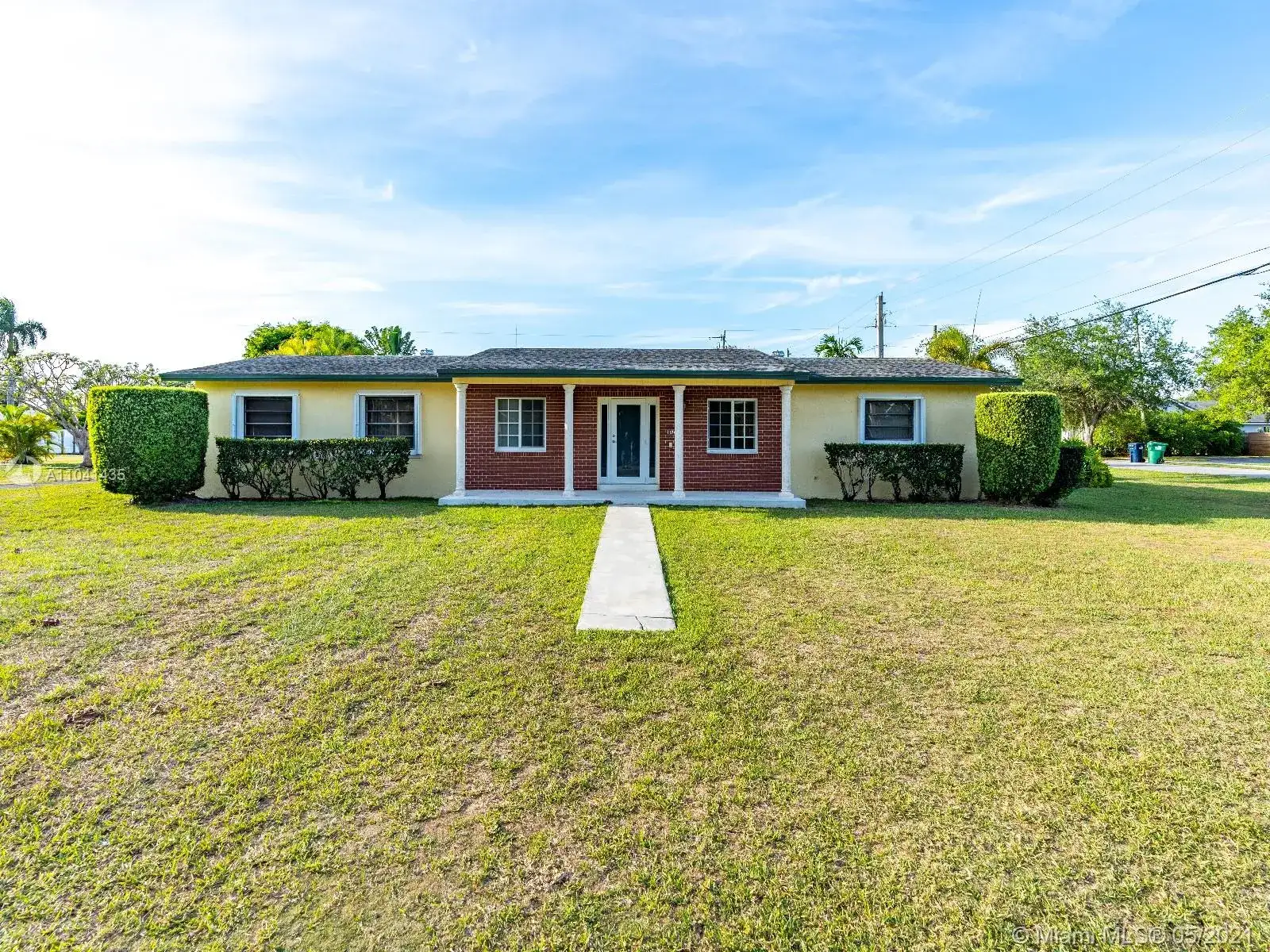 16701 SW 277th St, Homestead FL 33031 photo 2