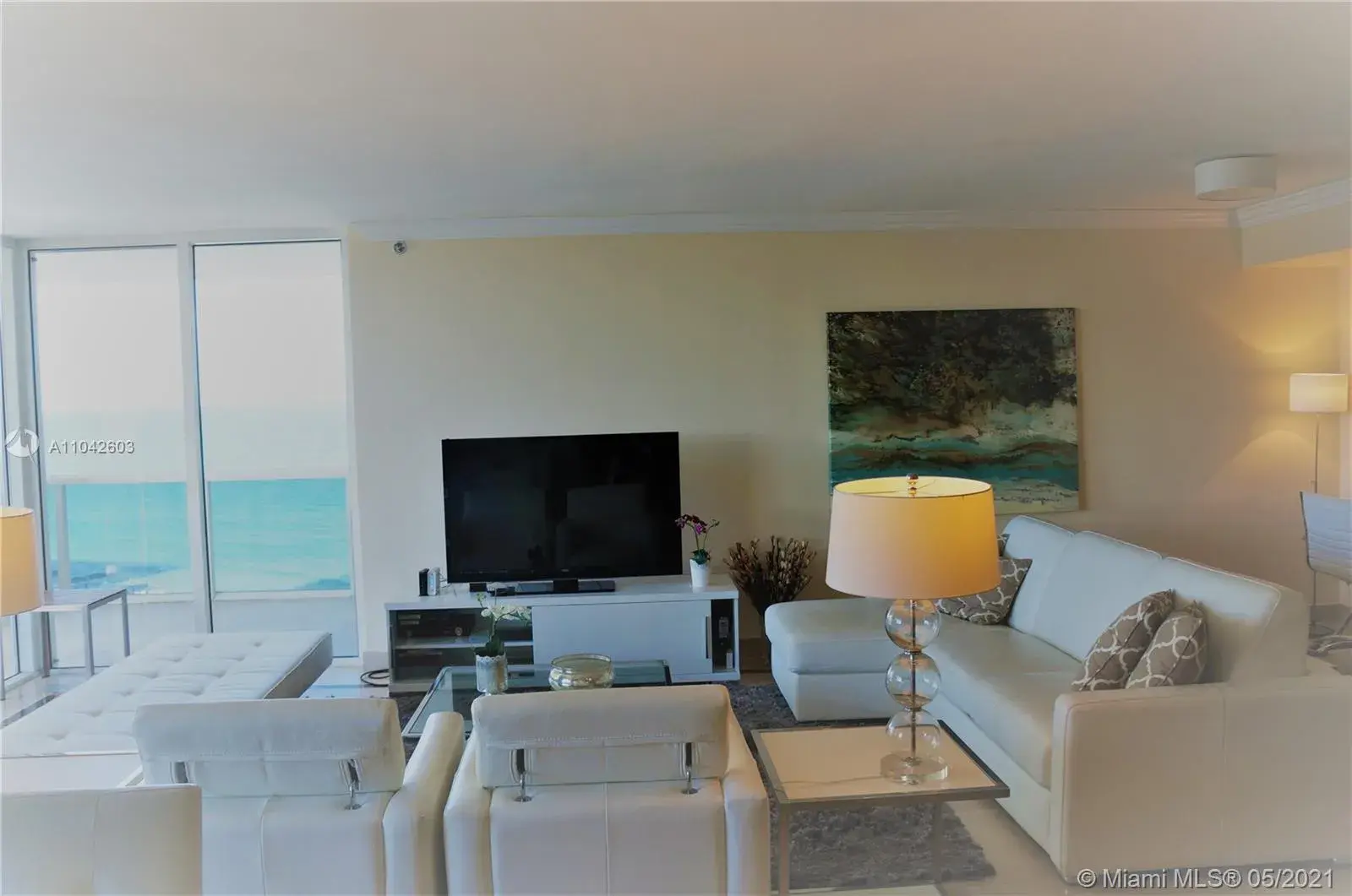 1800 S Ocean Dr # 1010, Hallandale Beach FL 33009