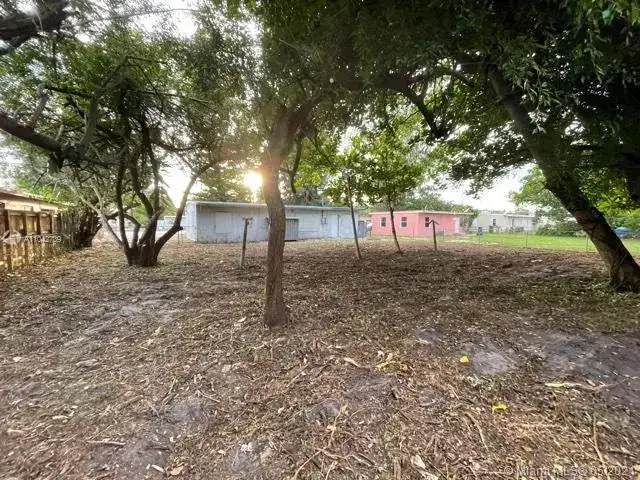 15915 NW 22nd Ave, Miami Gardens FL 33054 photo 4