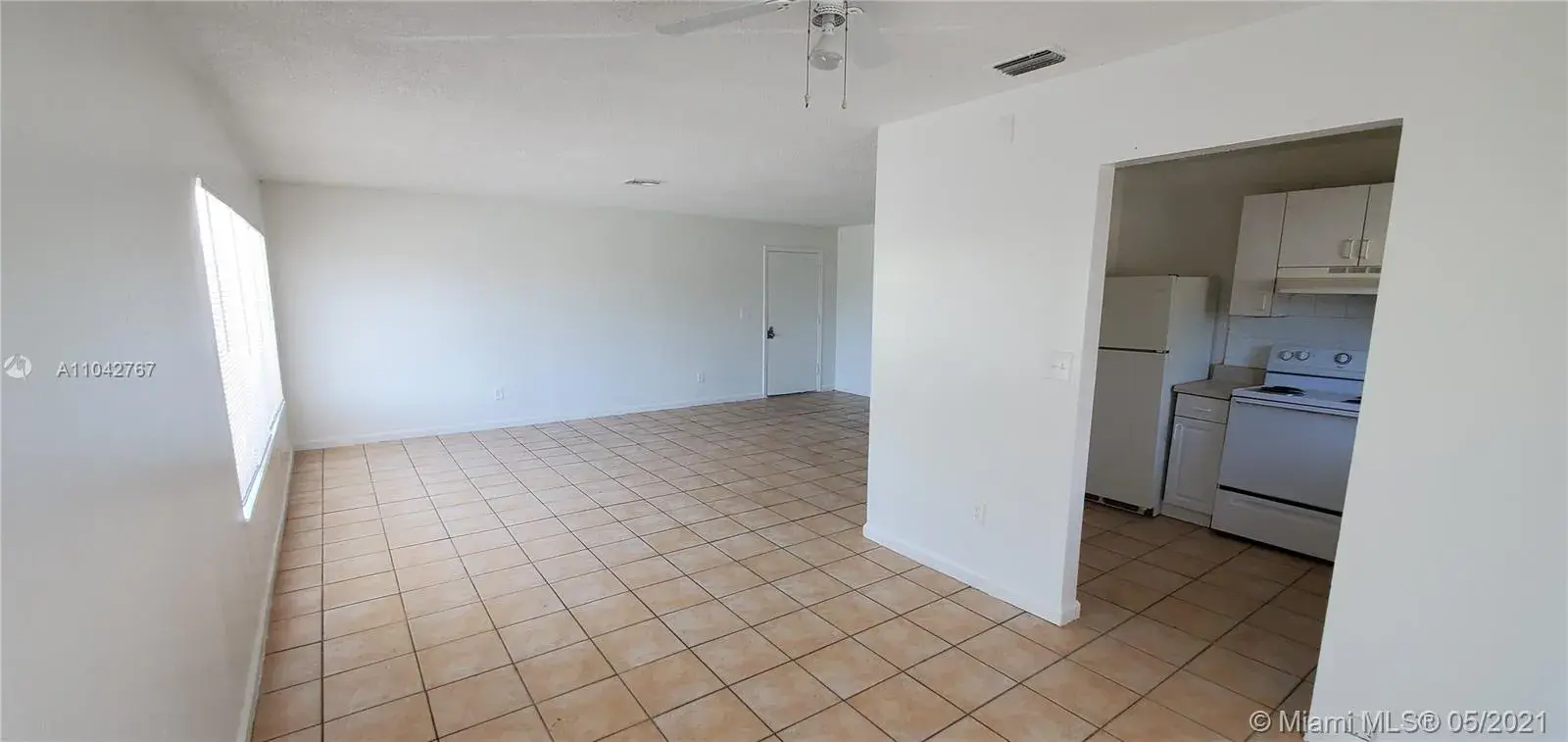 1833 NW 54th Ter, Lauderhill FL 33313