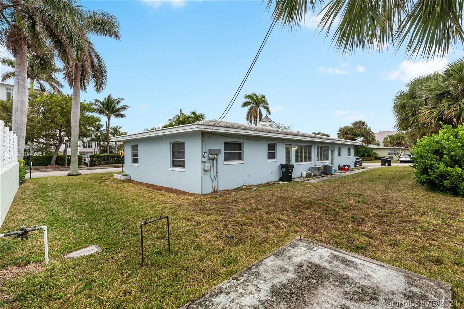 340 Bamboo Rd, Palm Beach Shores FL 33404