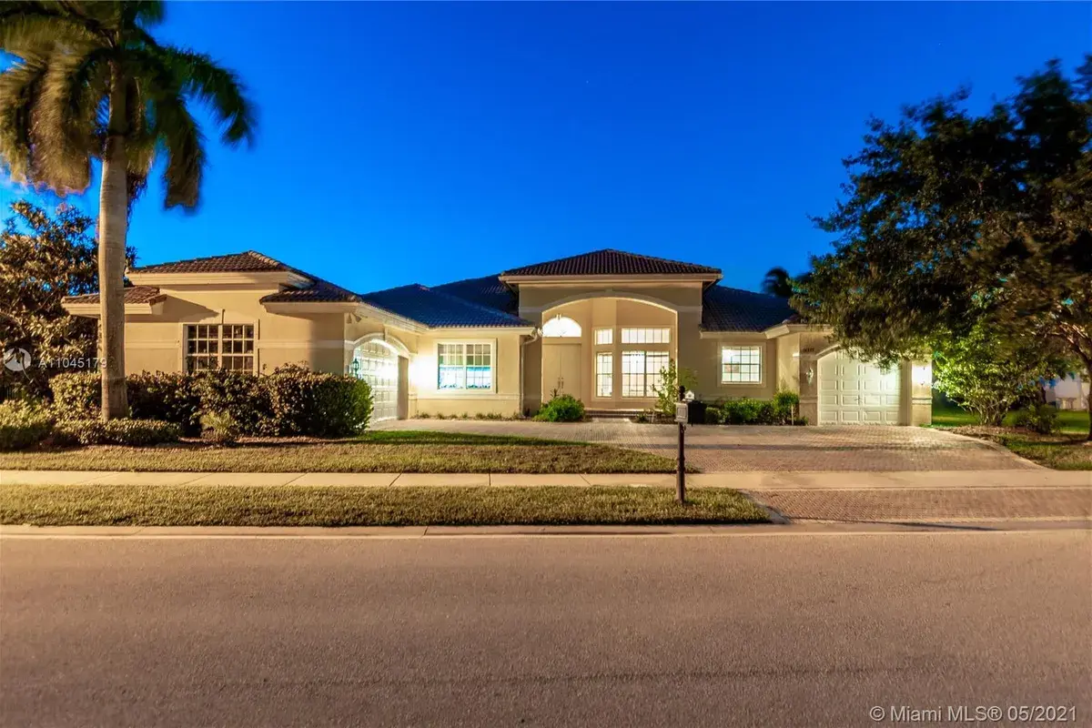 14955 SW 33rd St, Davie FL 33331