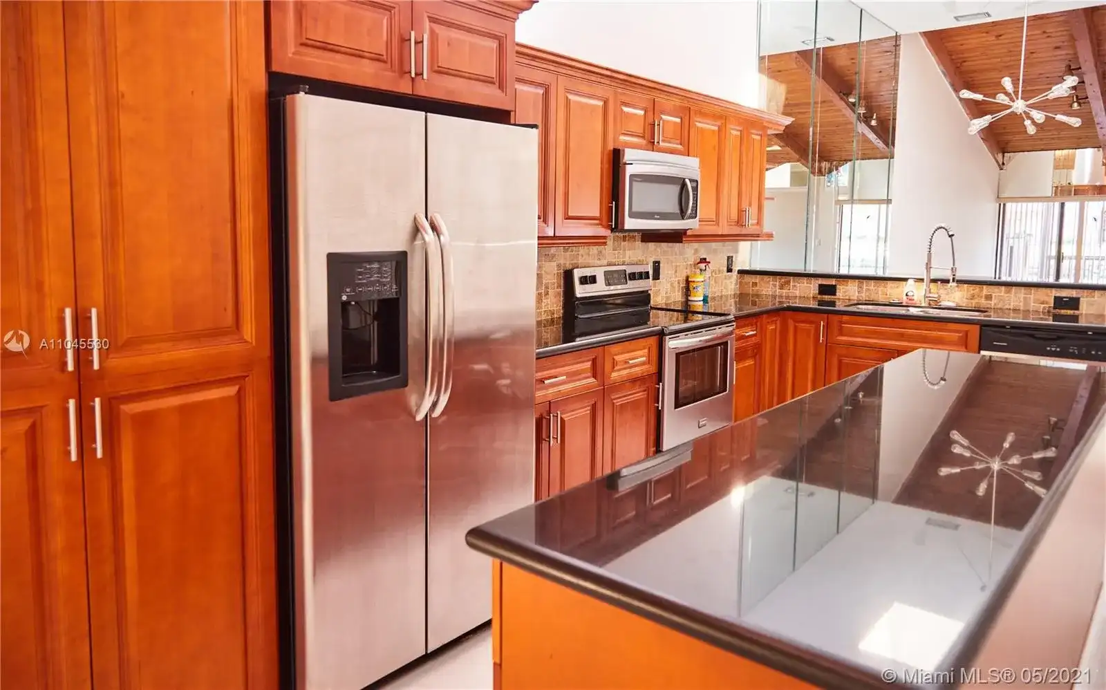 347 Leslie Dr, Hallandale Beach FL 33009