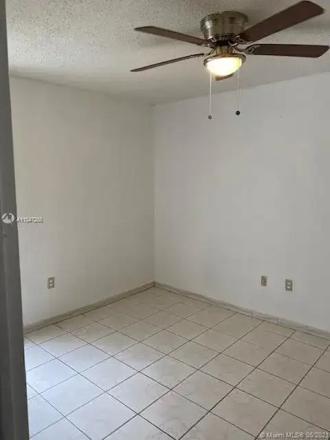 4715 NW 7th St # 2, Miami FL 33126 photo 2