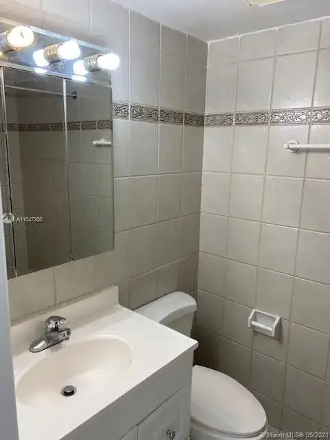 4715 NW 7th St # 2, Miami FL 33126 photo 4