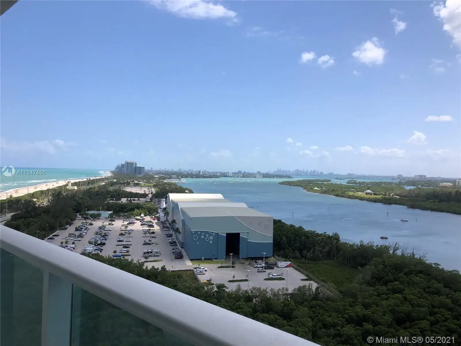 100 Bayview Dr # 2021, Sunny Isles Beach FL 33160 photo 3