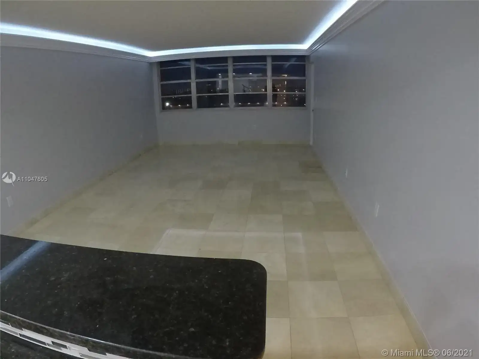 1351 NE Miami Gardens Dr # 704E, Miami FL 33179 photo 4