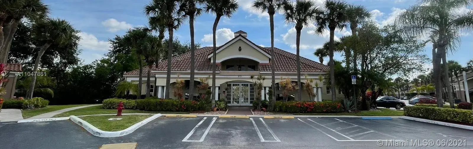 815 W Boynton Beach Blvd # 101, Boynton Beach FL 33426