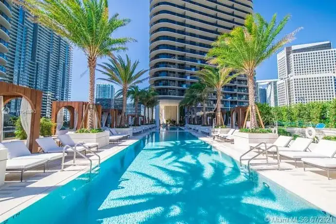 801 S Miami Ave # 3301, Miami FL 33130 photo 4