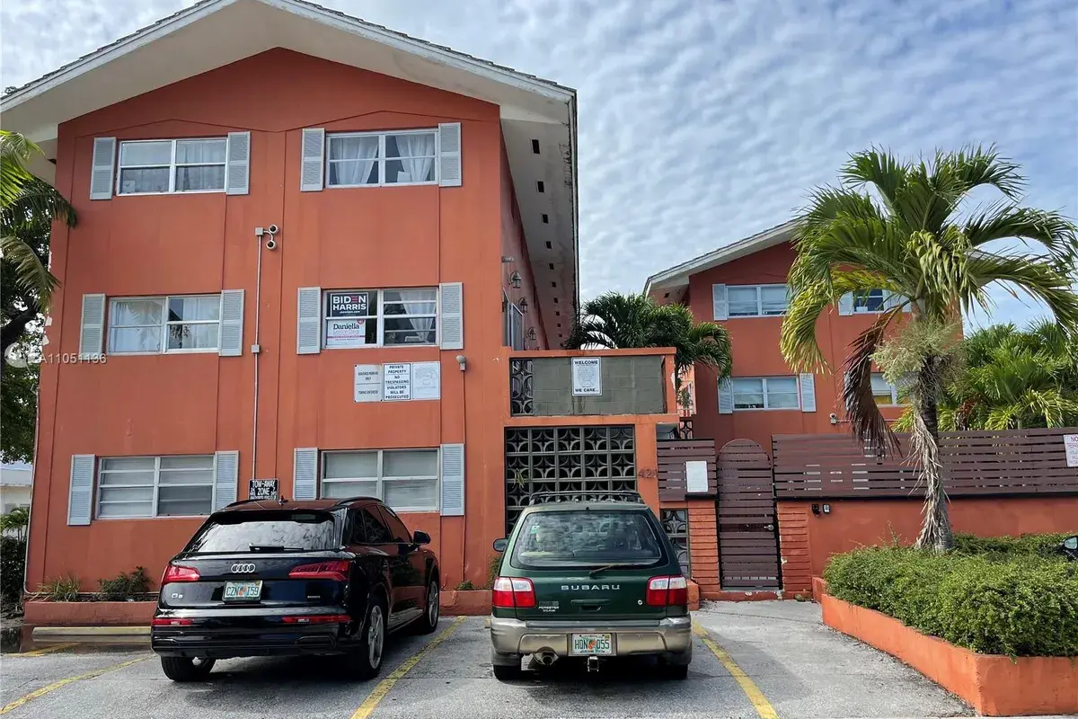 421 NE 68th St # 1, Miami FL 33138