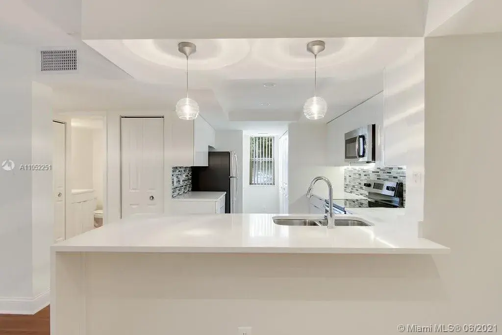 3605 NE 207th St # 3100, Aventura FL 33180