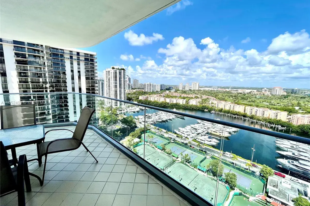19707 Turnberry Way # 23D, Aventura FL 33180