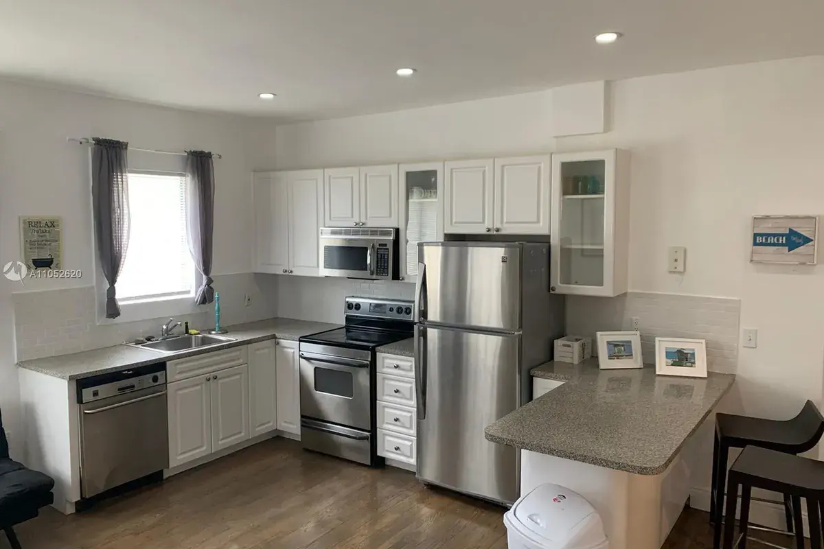842 Meridian Ave # 3D, Miami Beach FL 33139