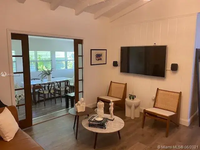 738 Fernwood Rd, Key Biscayne FL 33149