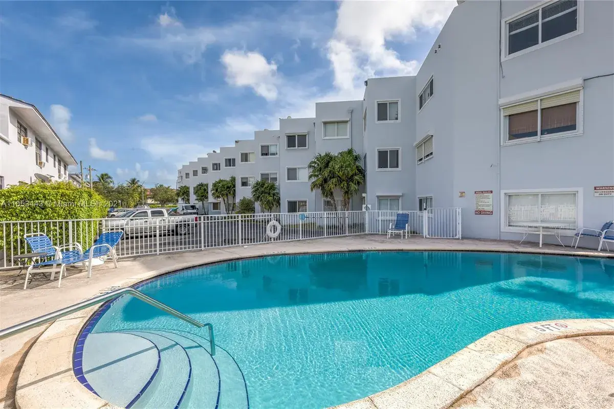 1185 Marseille Dr # 301, Miami Beach FL 33141