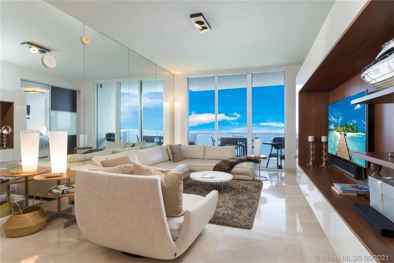 18201 Collins Ave # 4208, Sunny Isles Beach FL 33160