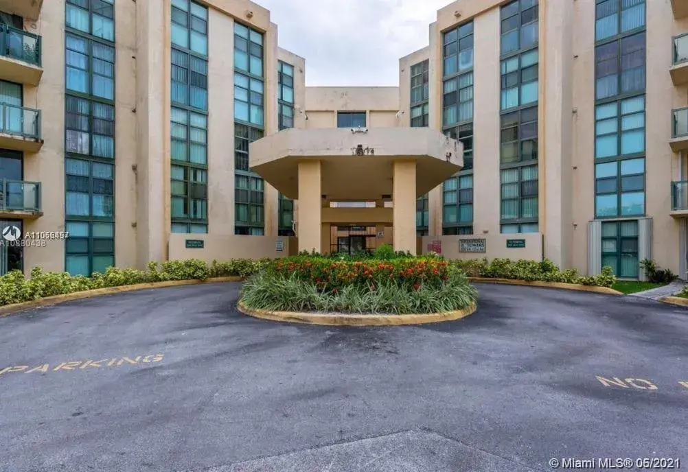 2055 SW 122 avenue # 525, Miami FL 33175