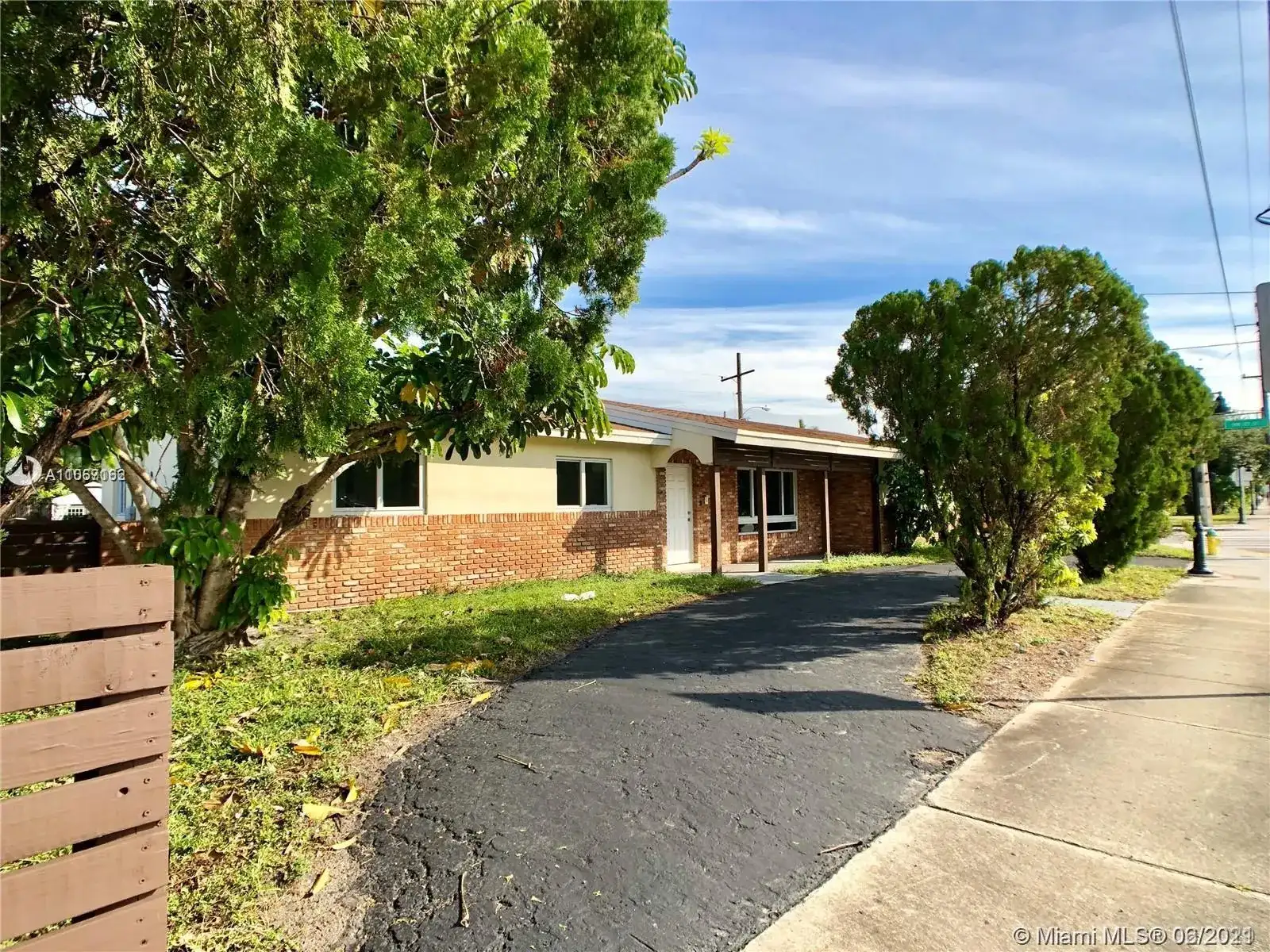 2900 NW 9th Ave, Wilton Manors FL 33311 photo 3