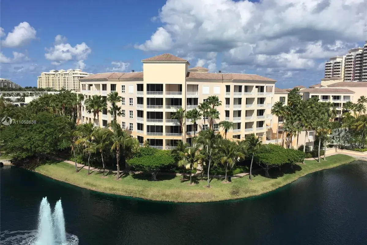 703 Crandon Blvd # 403, Key Biscayne FL 33149