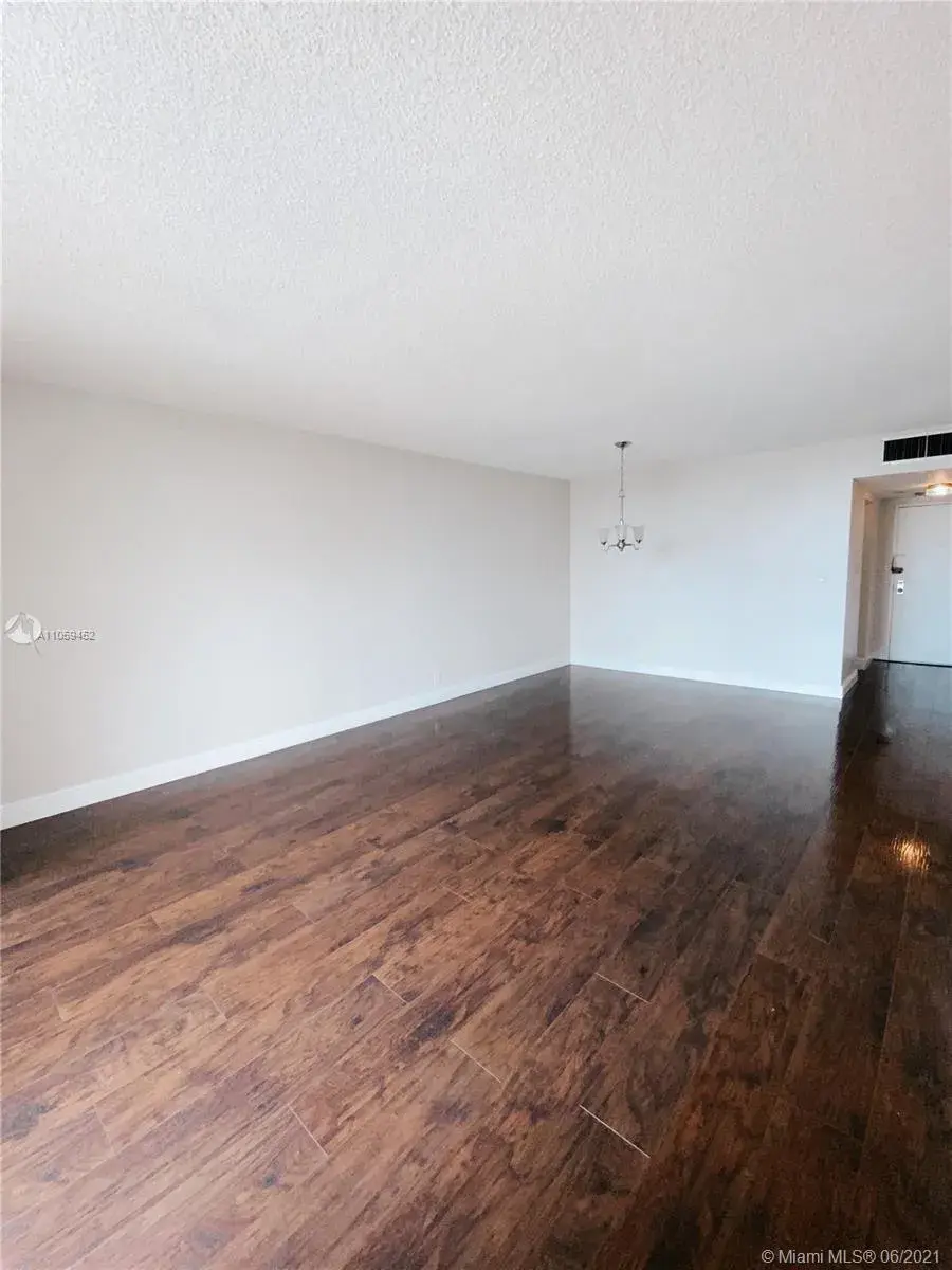 500 Three Islands Blvd # 307, Hallandale Beach FL 33009
