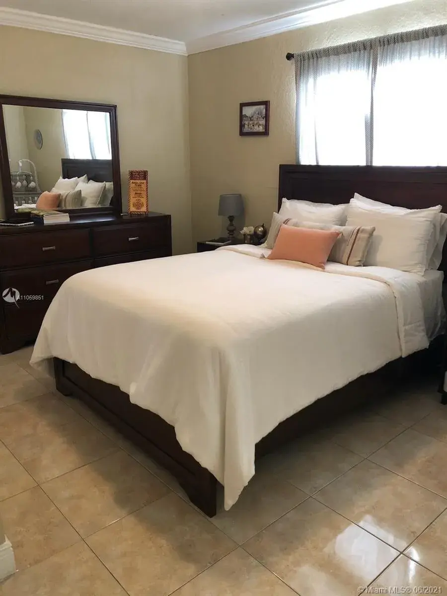 4250 SW 67th Ave # 47, Miami FL 33155
